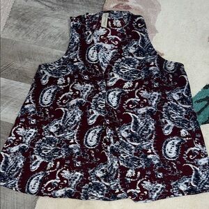 Allison Joy Burgundy and White Paisley Tank Top